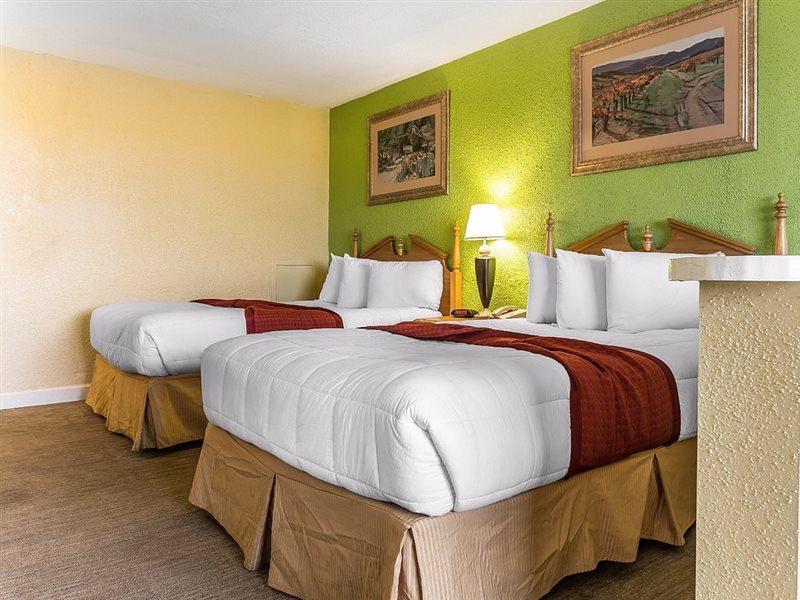 Ocean Star Hotel Миртл-Бич Экстерьер фото